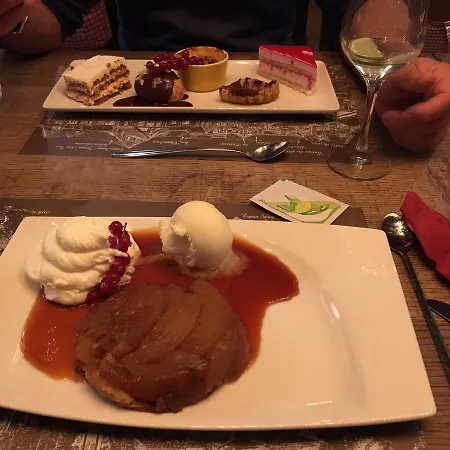 ホテル L'entre Nous